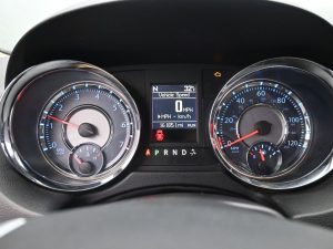 Used 2013 Chrysler Town & Country Touring — thumbnail 32